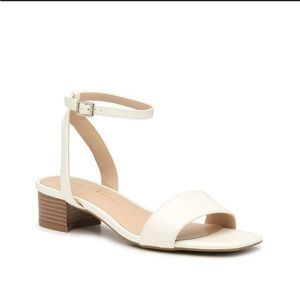 DSW Kelly and Katie Olivina block sandal white size 8 worn once!